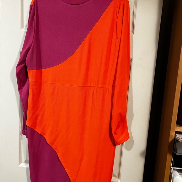 Hot pink and orange colour block dress - Picture 3 of 4